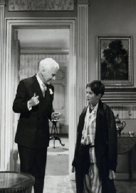 [夸克网盘]纽约之王 A King in New York (1957)剧情 / 喜剧 英国 / 美国 英语 豆瓣评分7.8 4.5G